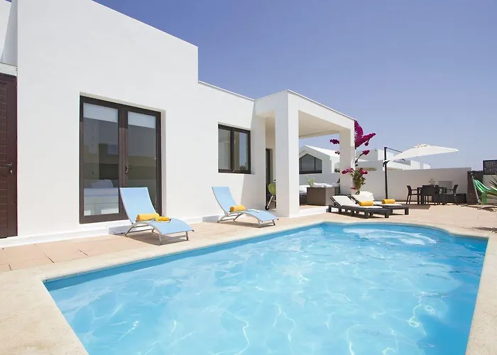 Carmen- Lanzarote Playa Blanca (Lanzarote)